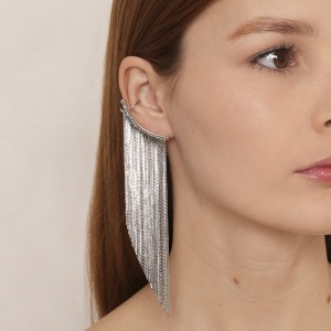 Brinco Franja Ear Cuff