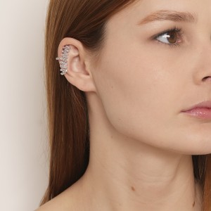 Piercing Fake Trapézio Cravejado