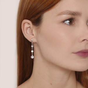 Brinco Longo Cravejado