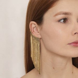 Brinco Franja Ear Cuff